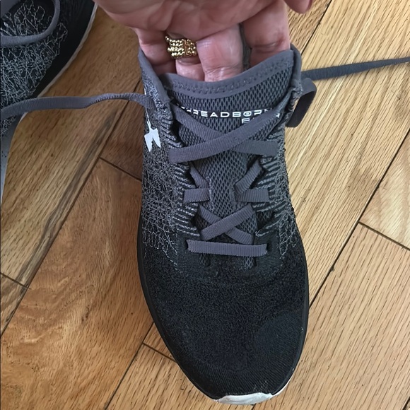 Under Armour Women's Black and Gray Athletic Shoes - Picture 3 of 16